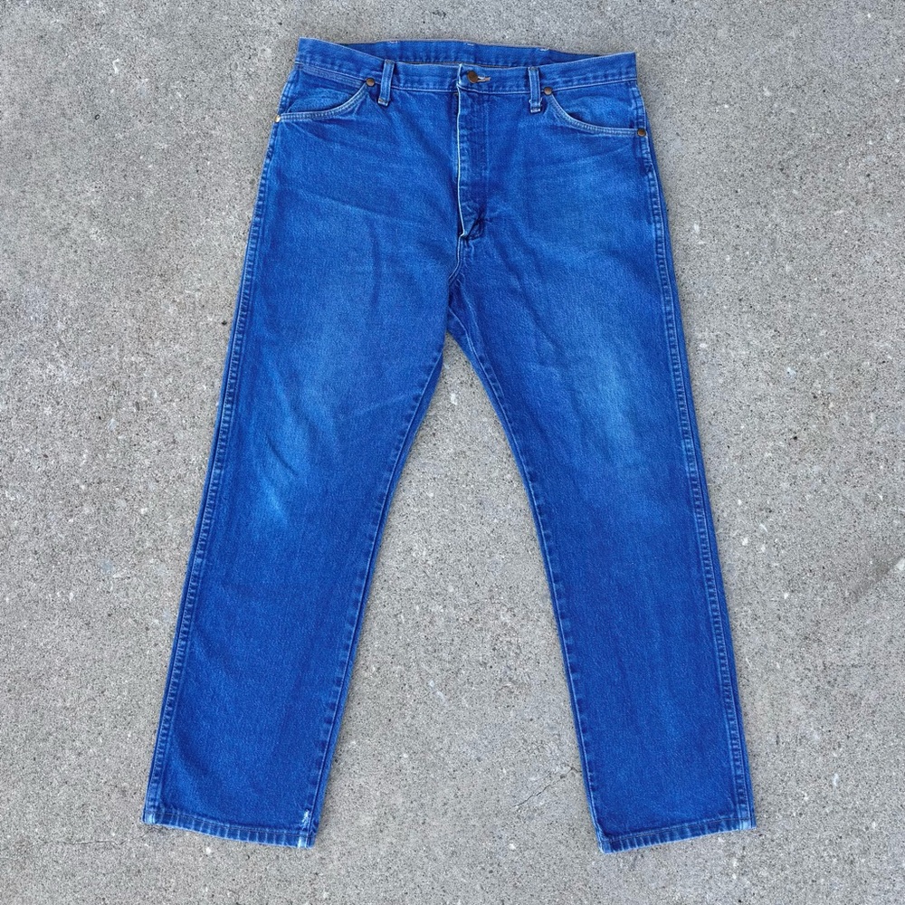 Vintage Wrangler Jeans Cowboy Cut USA Made Medium Wash Denim Rodeo Jeans 38X30